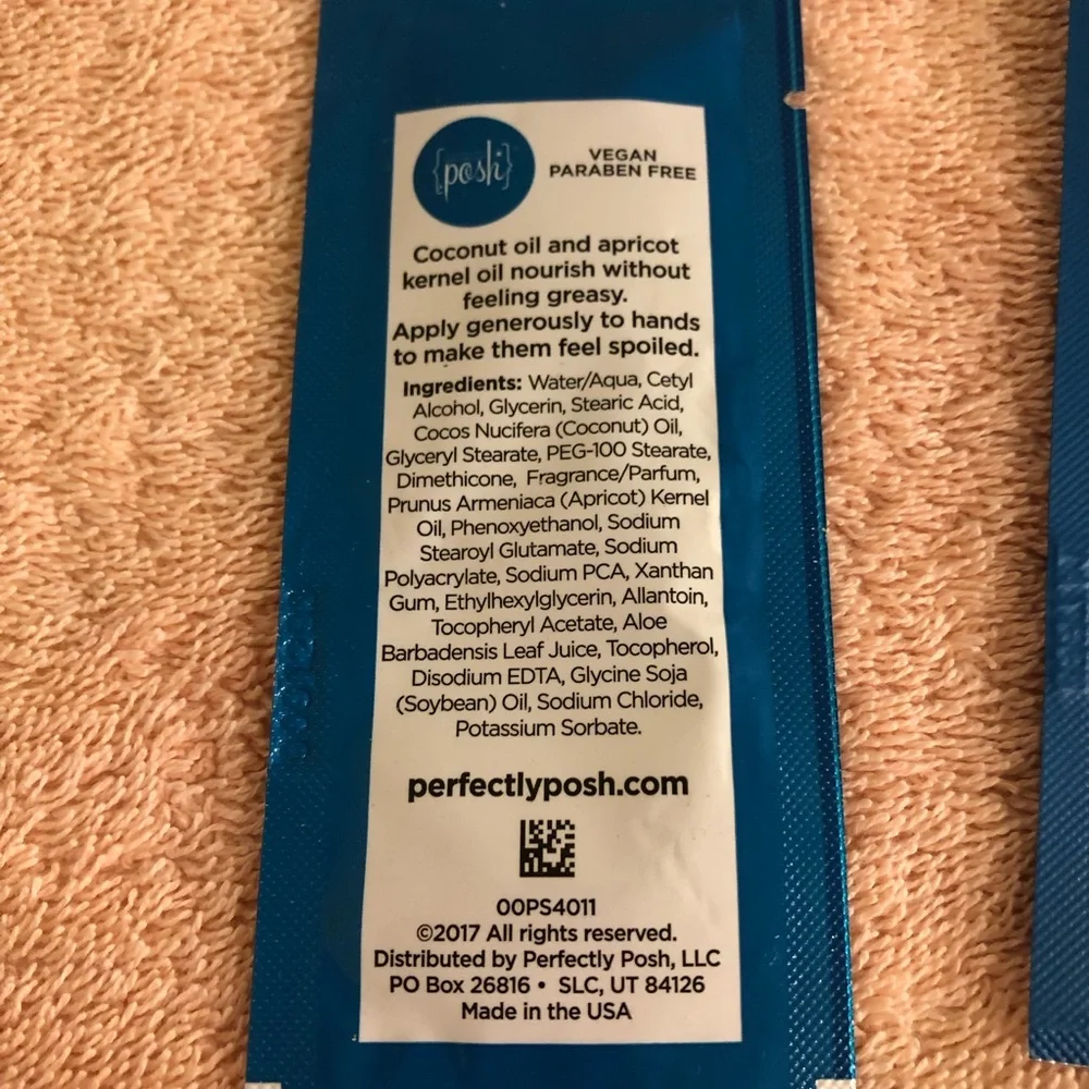 Lot of 8 Perfectly Posh Big Fat Yummy Hand Cream Samples